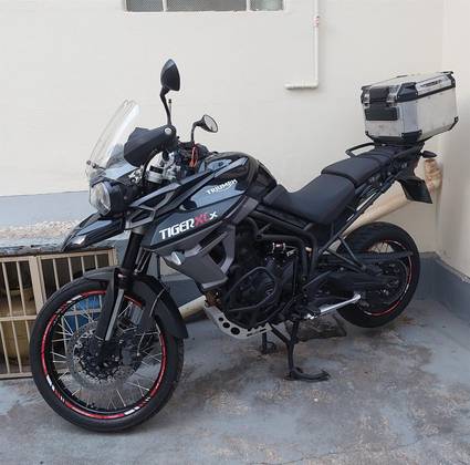 TRIUMPH TIGER 800 XCX 